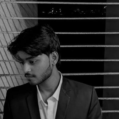 OpenClaw 智能体在模拟扑克局中分析诈唬策略与实时推理的对战场景